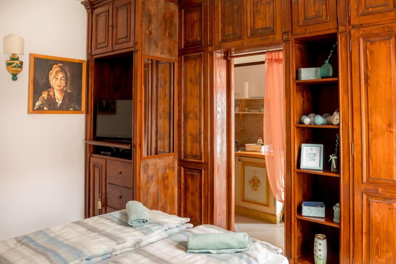 8 Small And Cozy Suite Timisoara Exterior foto