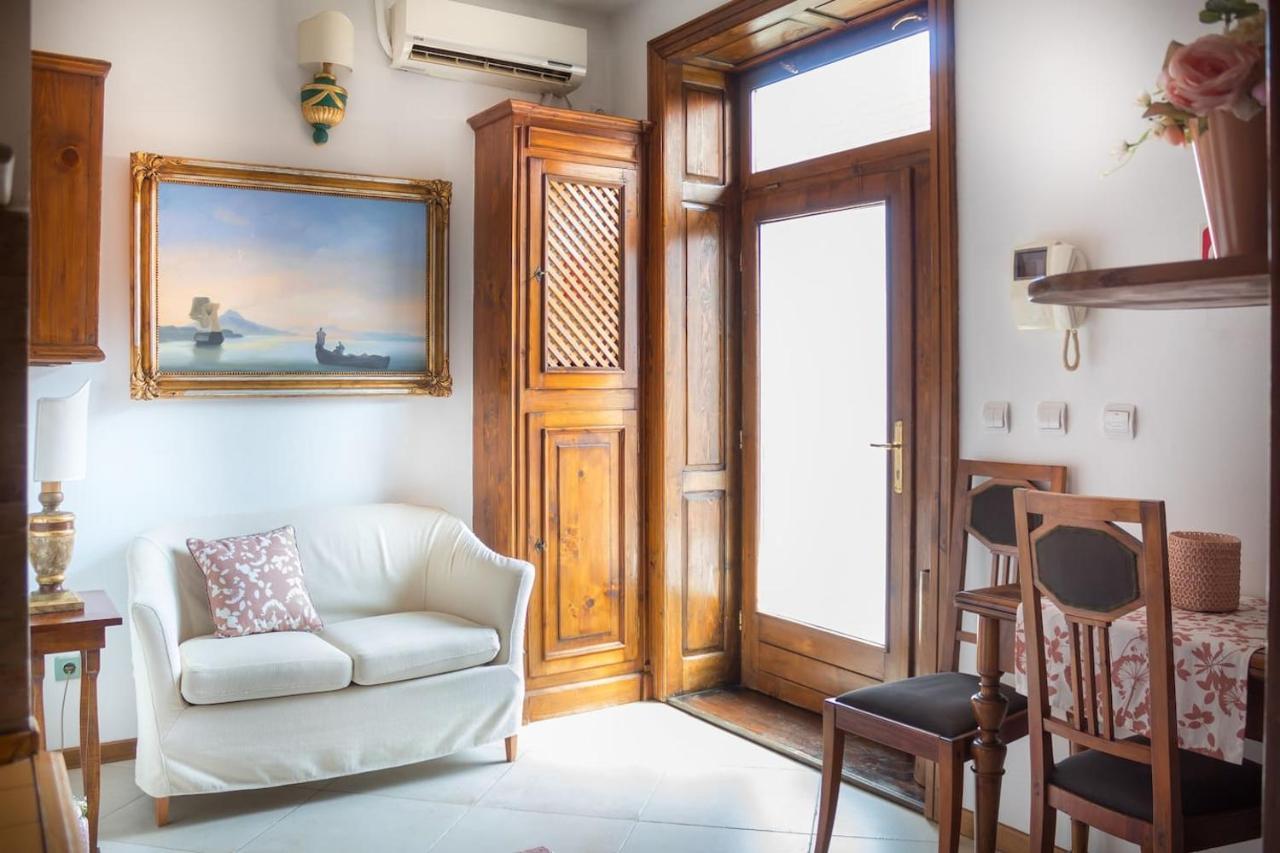 8 Small And Cozy Suite Timisoara Exterior foto